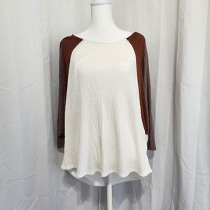 Pink Lily Size Small Cream and Brown Long Sleeve Top